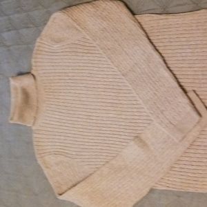 Turtleneck sweater, Size M by Jeanne Pierre in grey. 90% cotton 20% nylon.